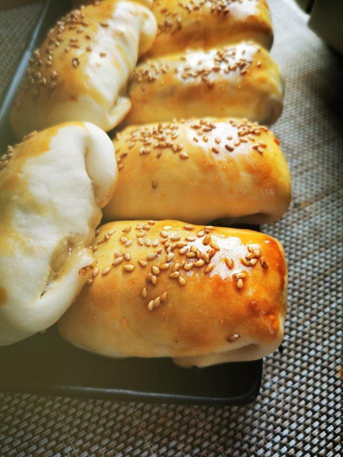 七月小荷做的正宗新疆羊肉烤包子烤箱版