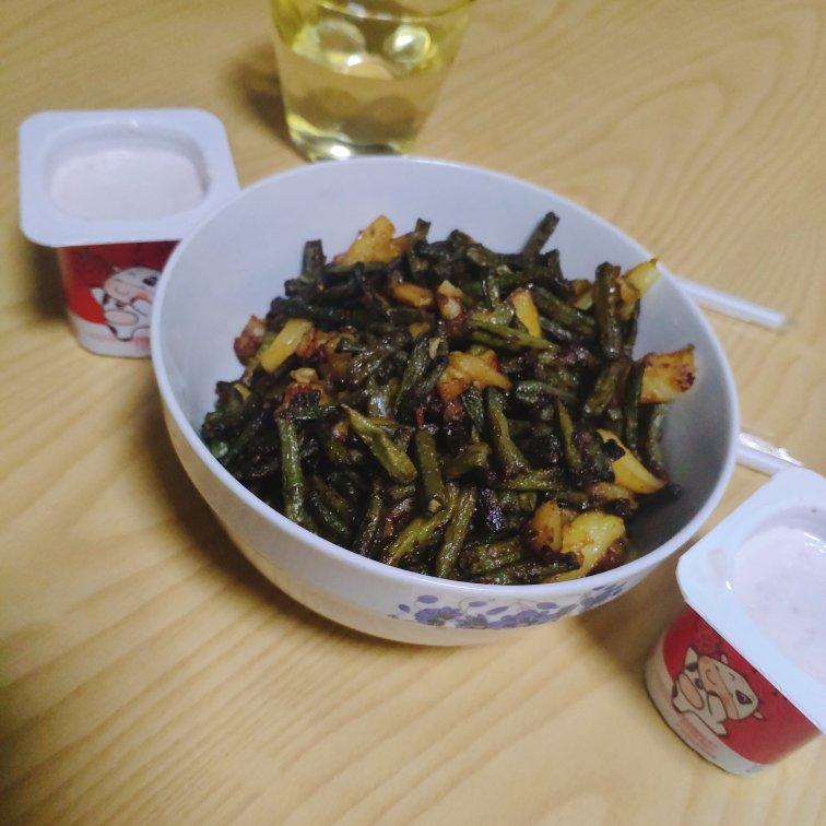 土豆炒豇豆