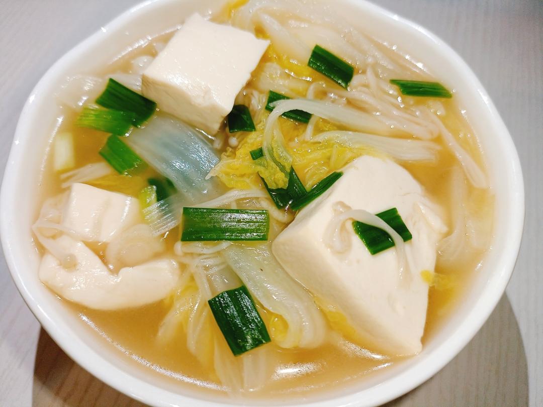 娃娃菜豆腐汤