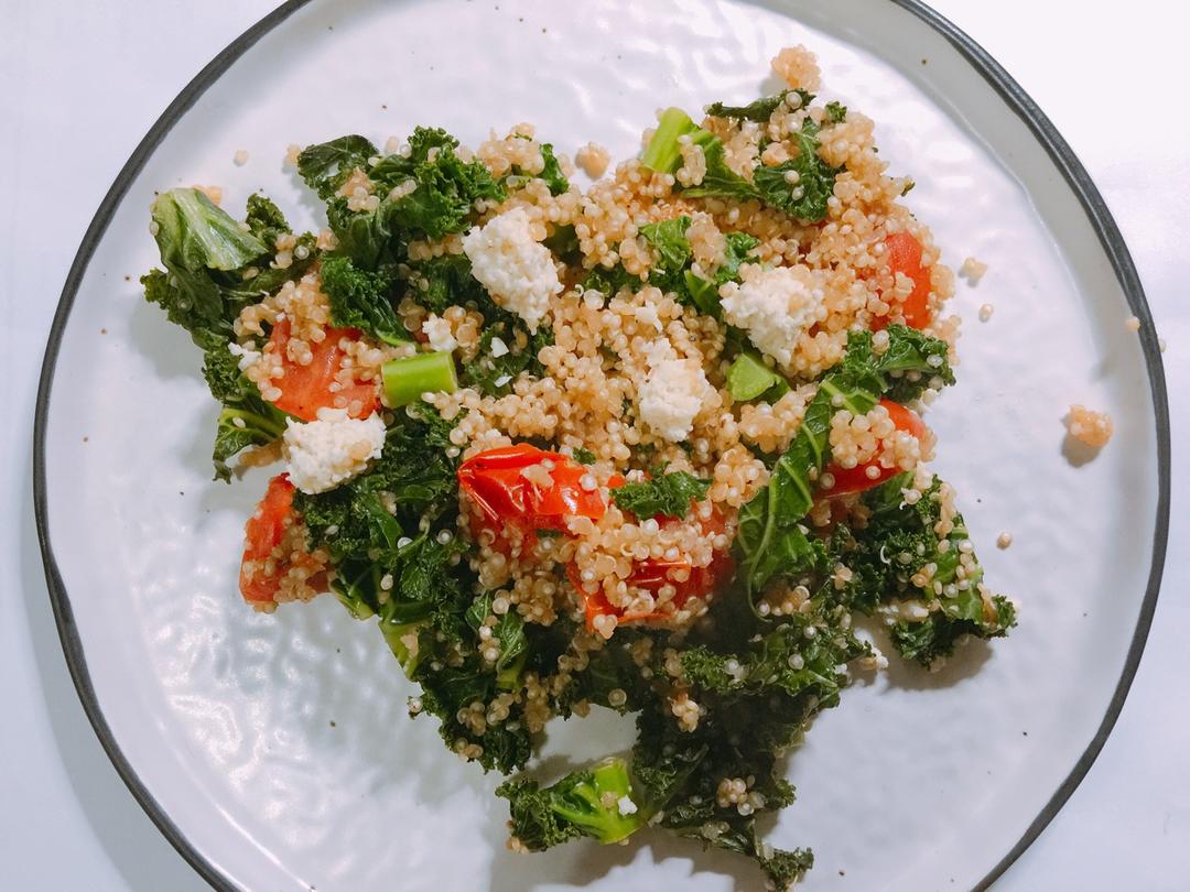 藜麦羽衣甘蓝牛油果谷物饭 Quinoa Kale Avocado Bowl的做法