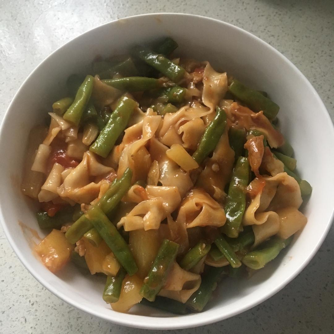 堂妈小厨——豆角番茄焖面