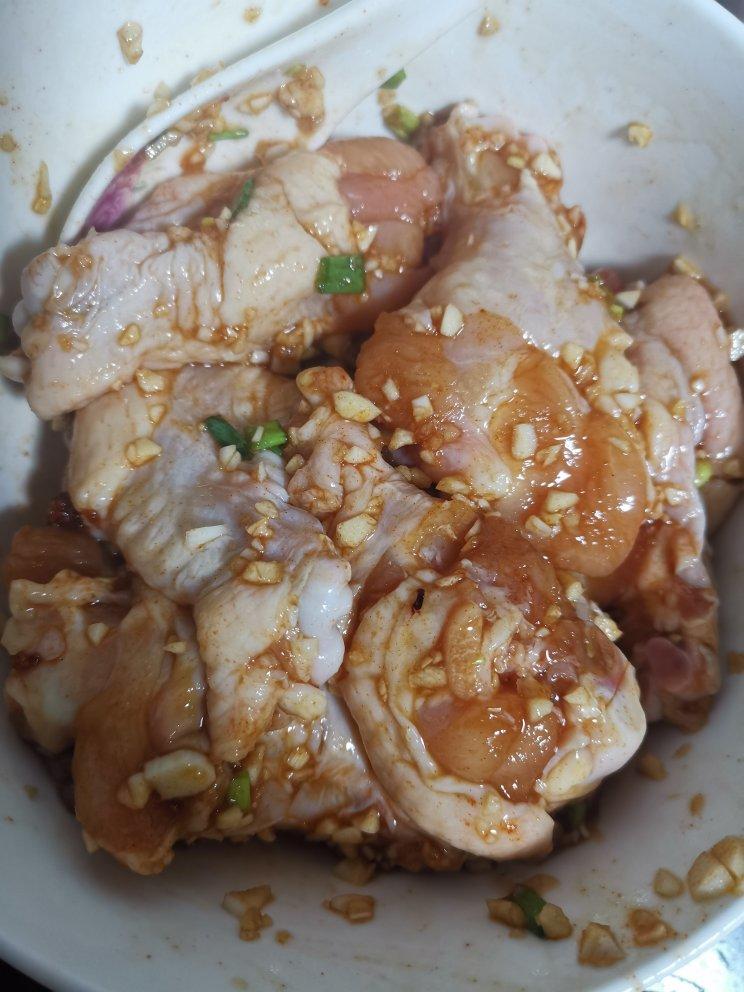 蒜香炸鸡翅