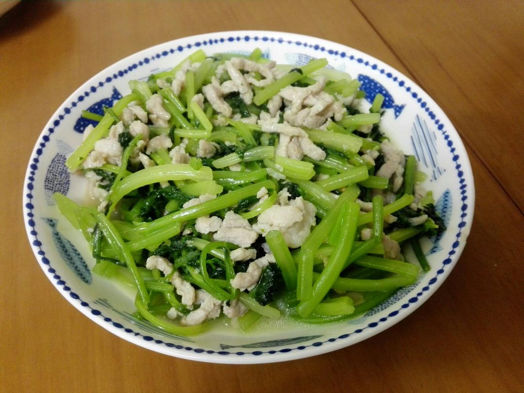 芹菜炒肉