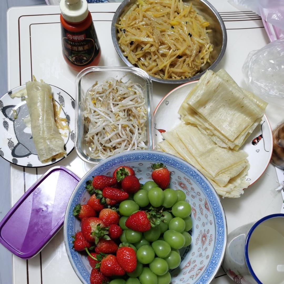 用来卷饼的土豆丝