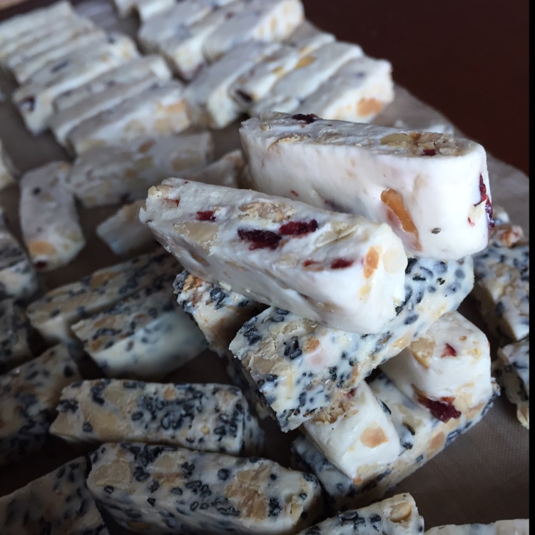 多味花生牛轧糖