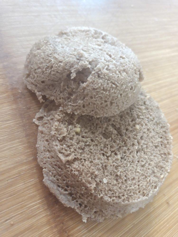 【生酮低碳】2分钟微波汉堡面包蛋糕