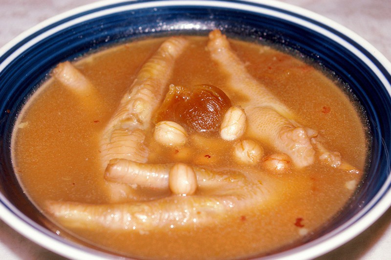 养颜山药杂豆煲鸡脚