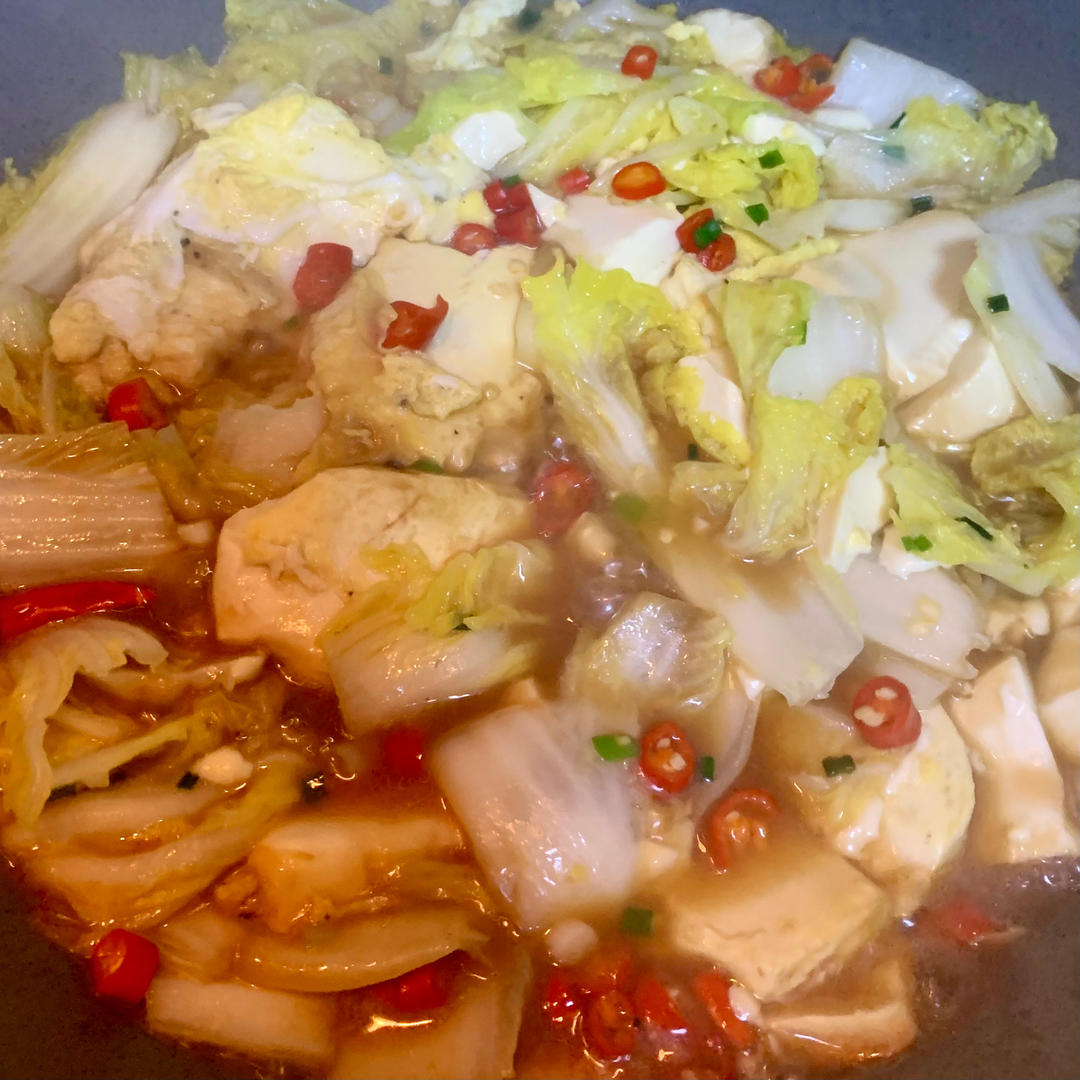 暖乎乎的娃娃菜烧豆腐，最适合转凉的天暖胃