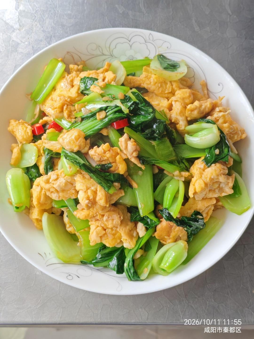 这么操作，油菜炒鸡蛋超好吃