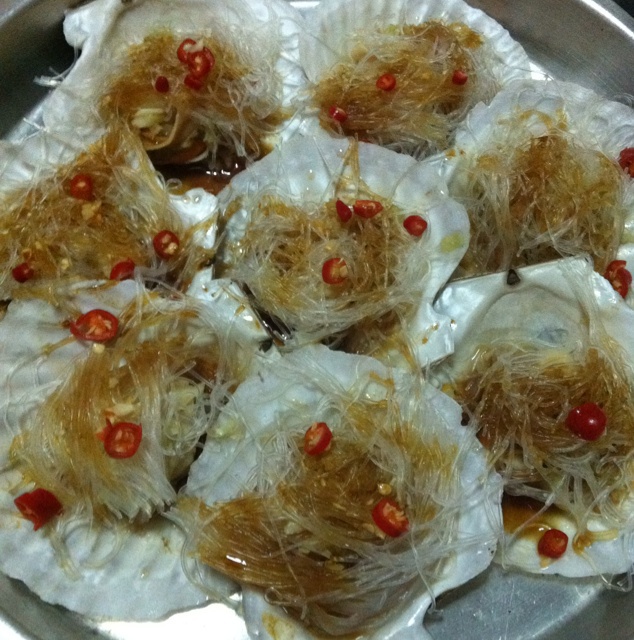 蒜蓉粉丝蒸扇贝