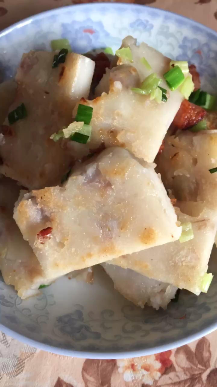 咸香软糯、食过返寻味的广式传统芋头糕