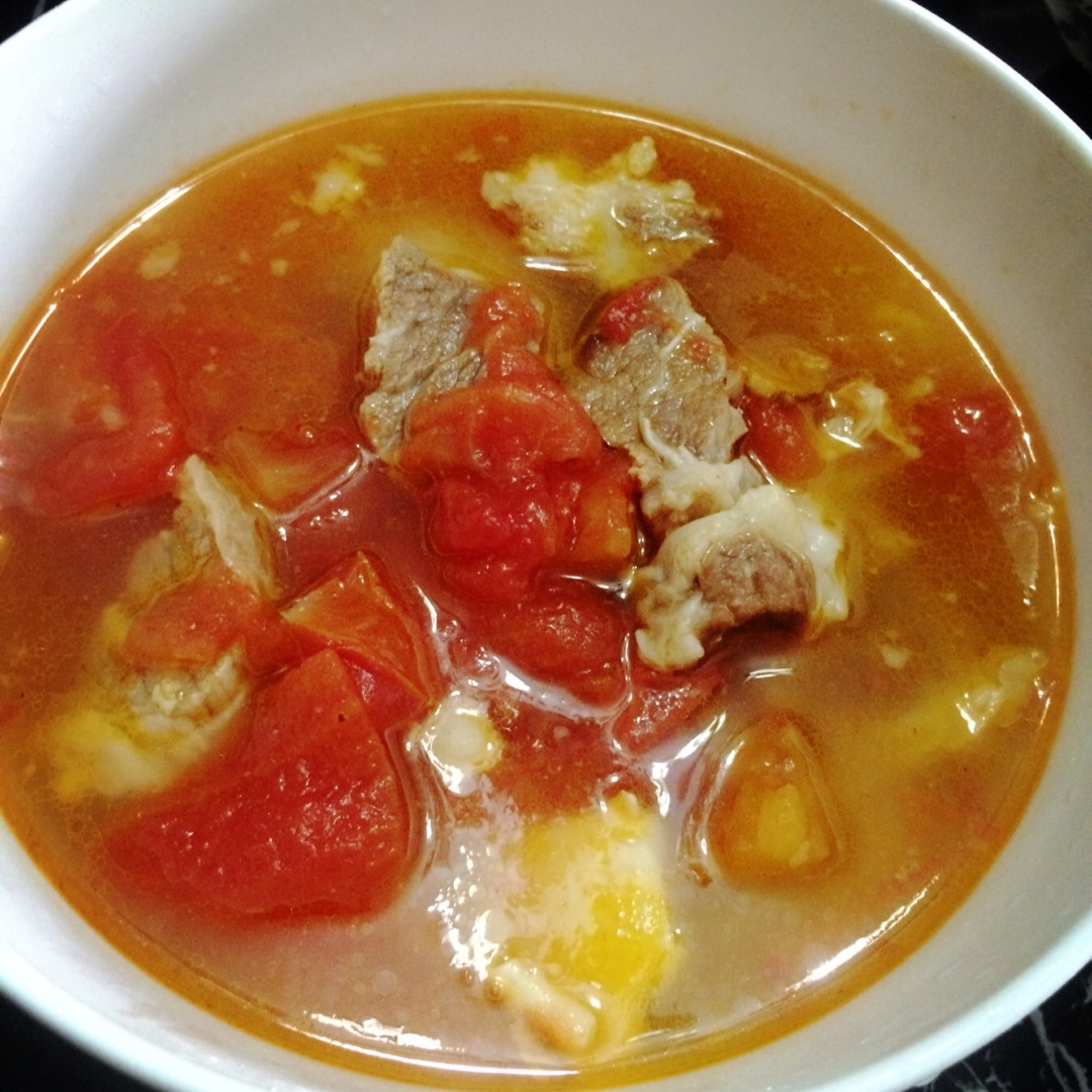 西红柿炖牛肉，酸酸的开胃菜
