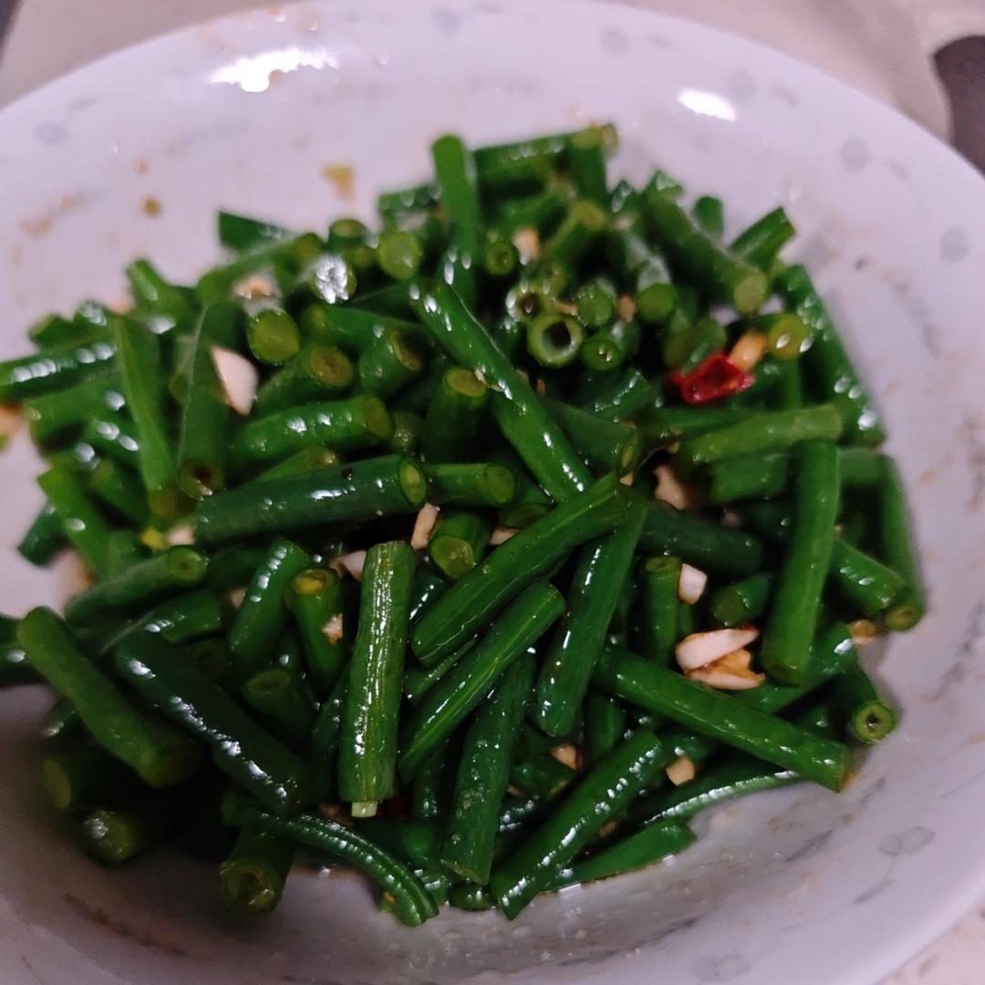 夏日爽口小拌菜～超级好吃的炝豇豆