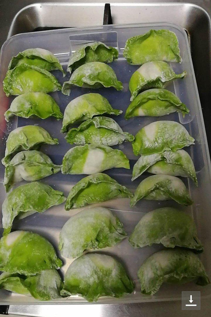 翡翠白玉白菜饺子详细版（附翡翠白玉白菜饺子包法，翡翠白玉饺子皮两种制法，面包机和面，翡翠白玉烧卖，各种馅料搭配）