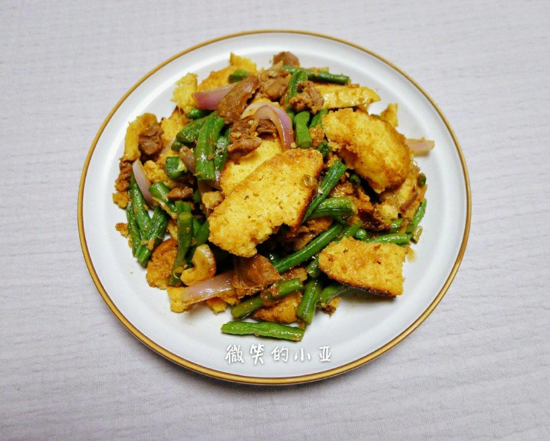 烙饼子（玉米饼子）