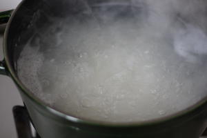 山药芹菜肉末粥——Staub珐琅铸铁锅的做法 步骤3