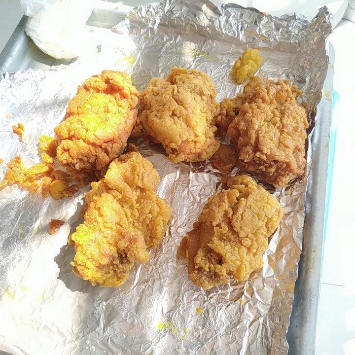 肯德基 炸鸡翅 炸鸡腿🍗好吃好吃了😋