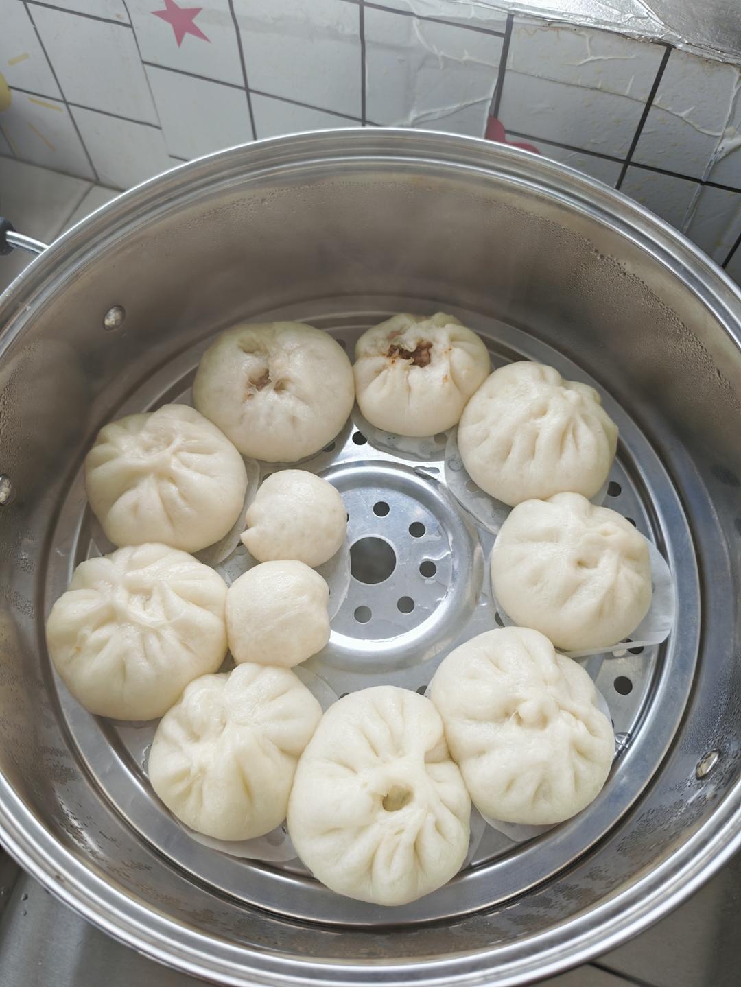 小笼包（秒杀市面上小笼包店的做法）