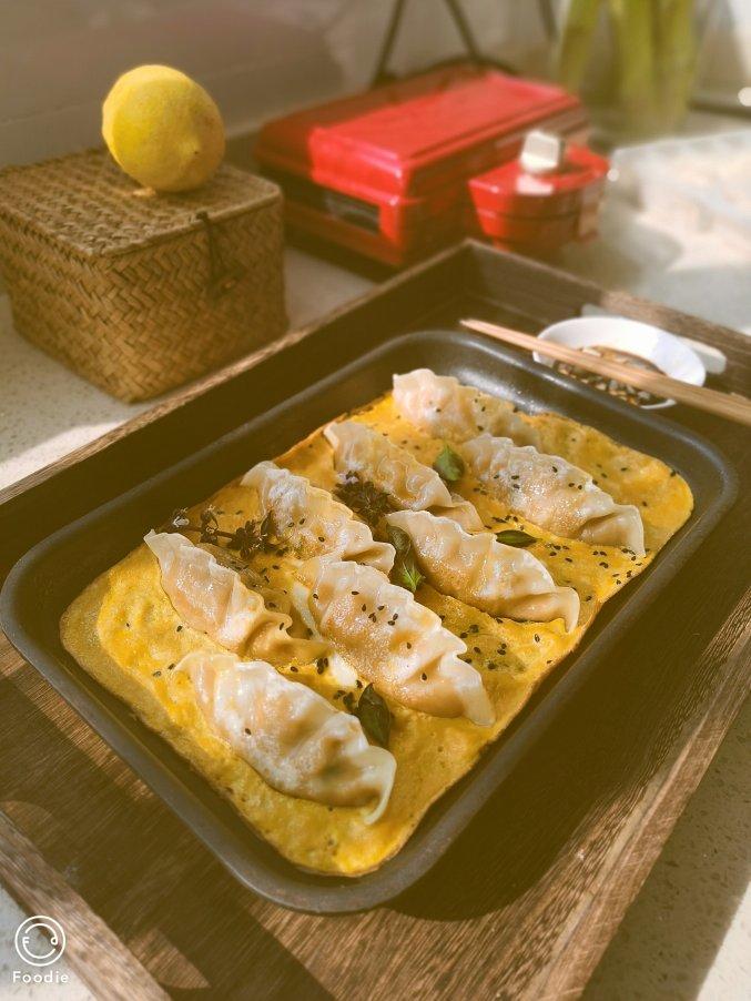 摩飞多功能锅菜谱系列之煎饺抱蛋