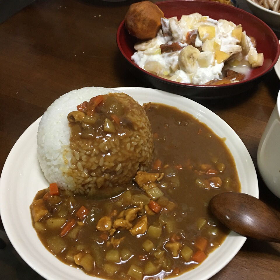 咖喱土豆鸡肉