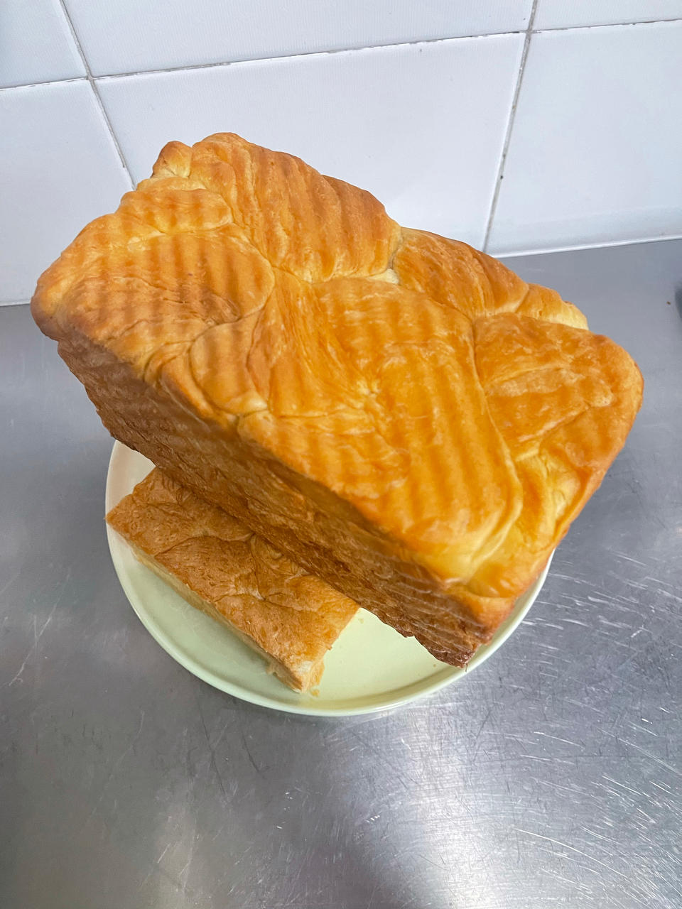 金砖面包－－一个很成功的手撕起酥面包配方