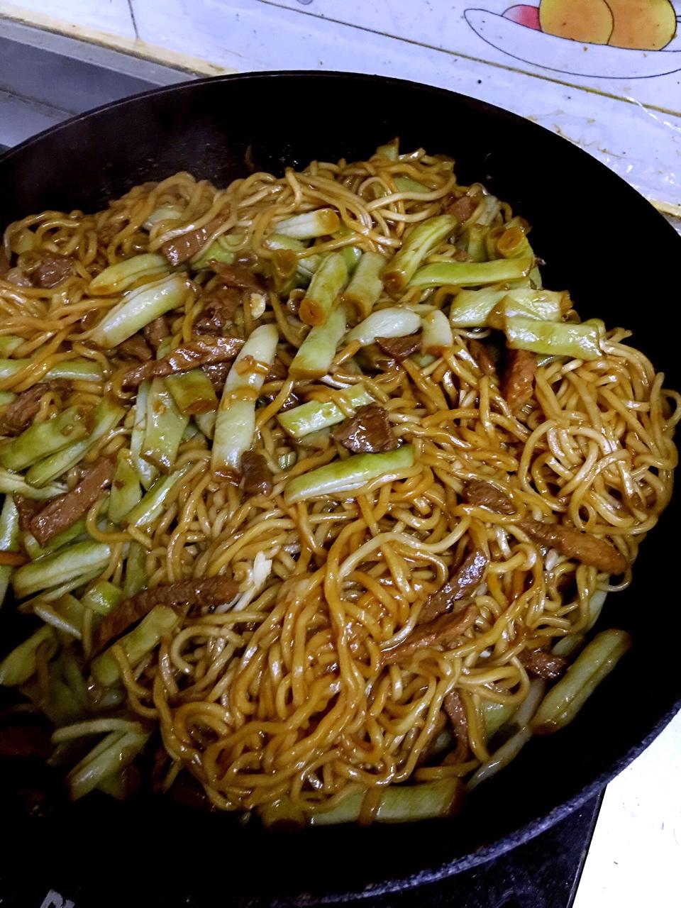 手机用户0266evgb做的豆角焖面
