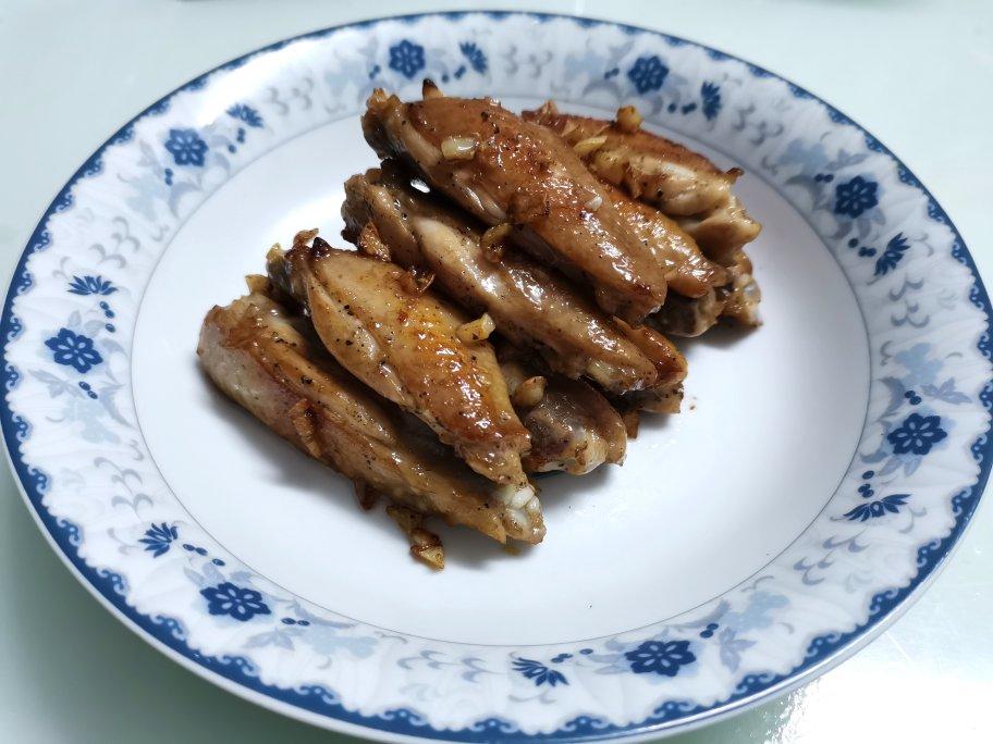 蒜香鸡翅，这才是鸡翅最好吃的做法