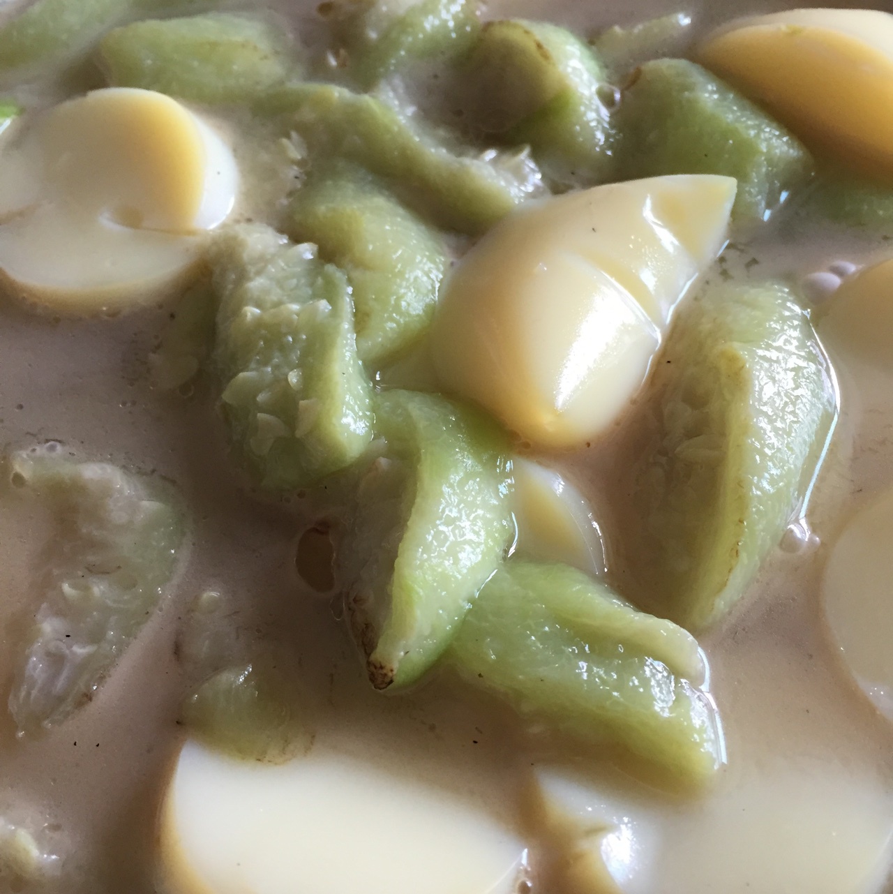 丝瓜焖豆腐