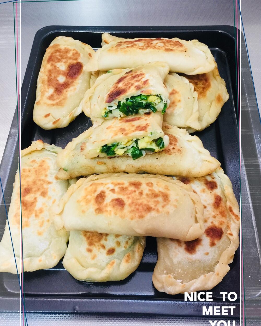 快手韭菜盒子（附花边盒子做法）