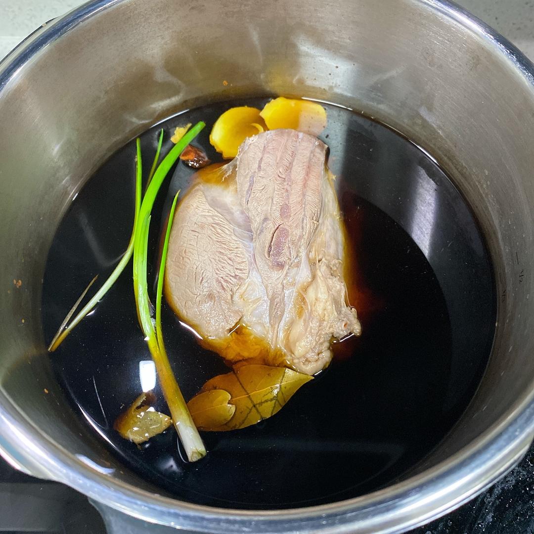 卤牛腱子🐮🥩（懒人版）