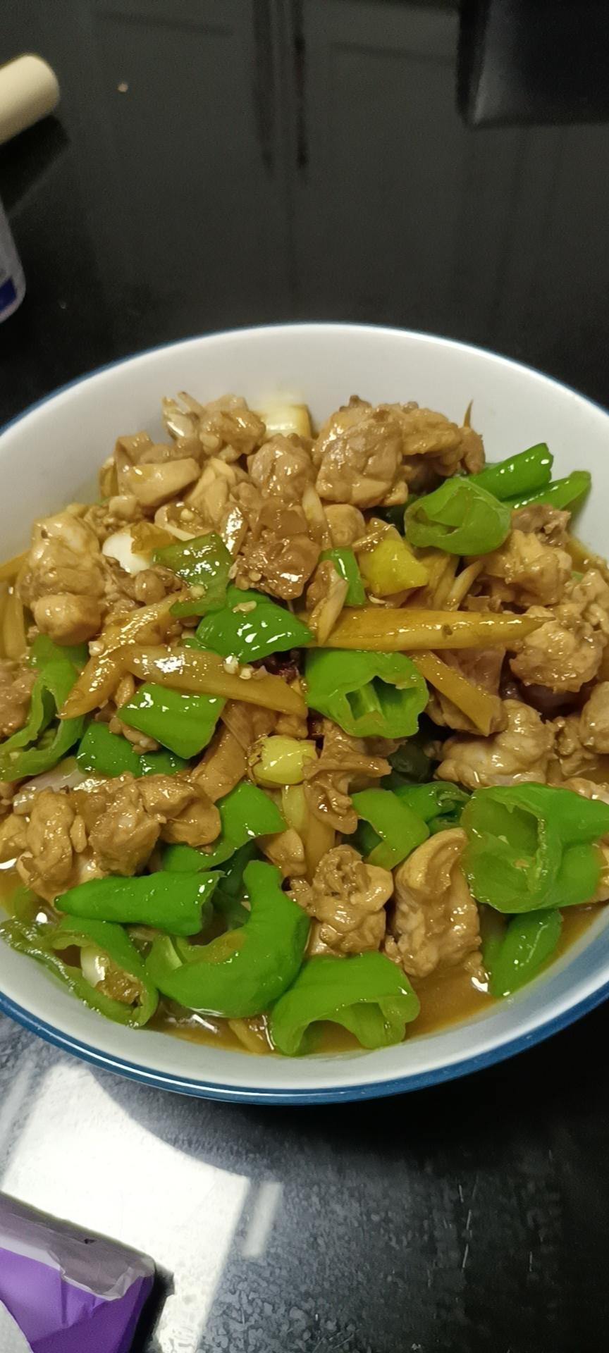 尖椒兔丁（鸡丁）