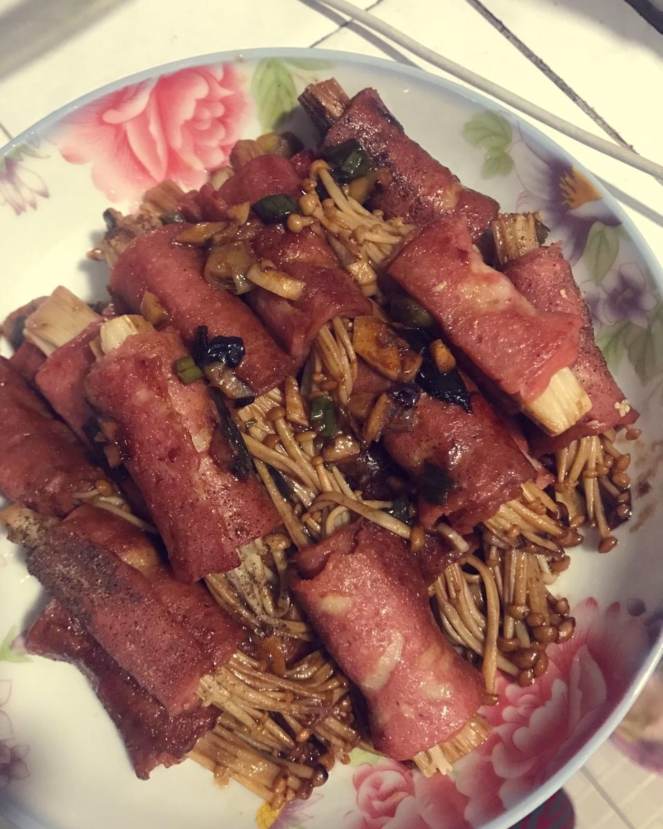 金针菇培根卷