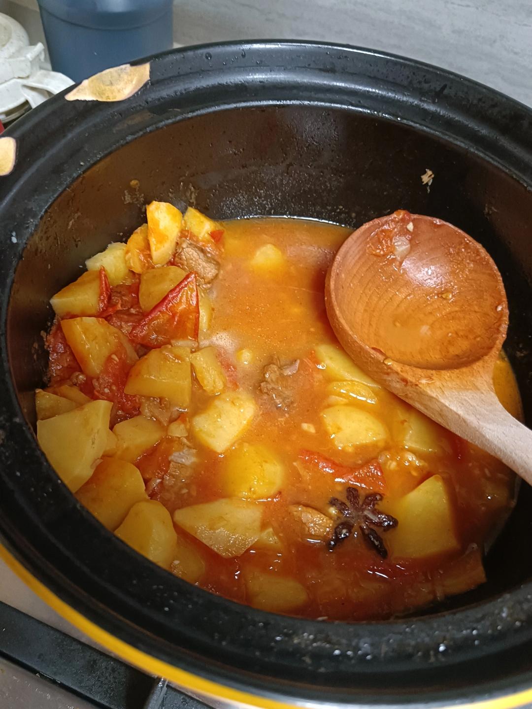 番茄土豆炖牛腩