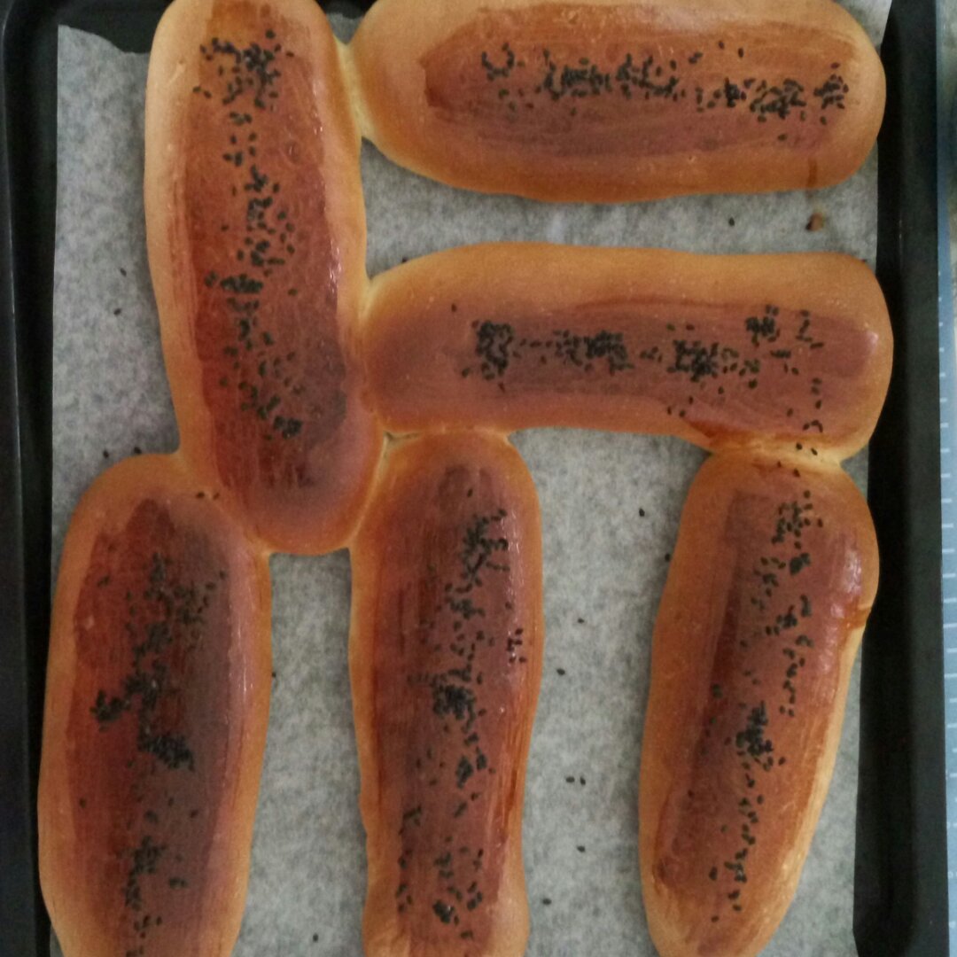 火腿肠早餐面包（一次发酵法）