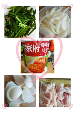 辣白菜炒五花肉的做法 步骤1