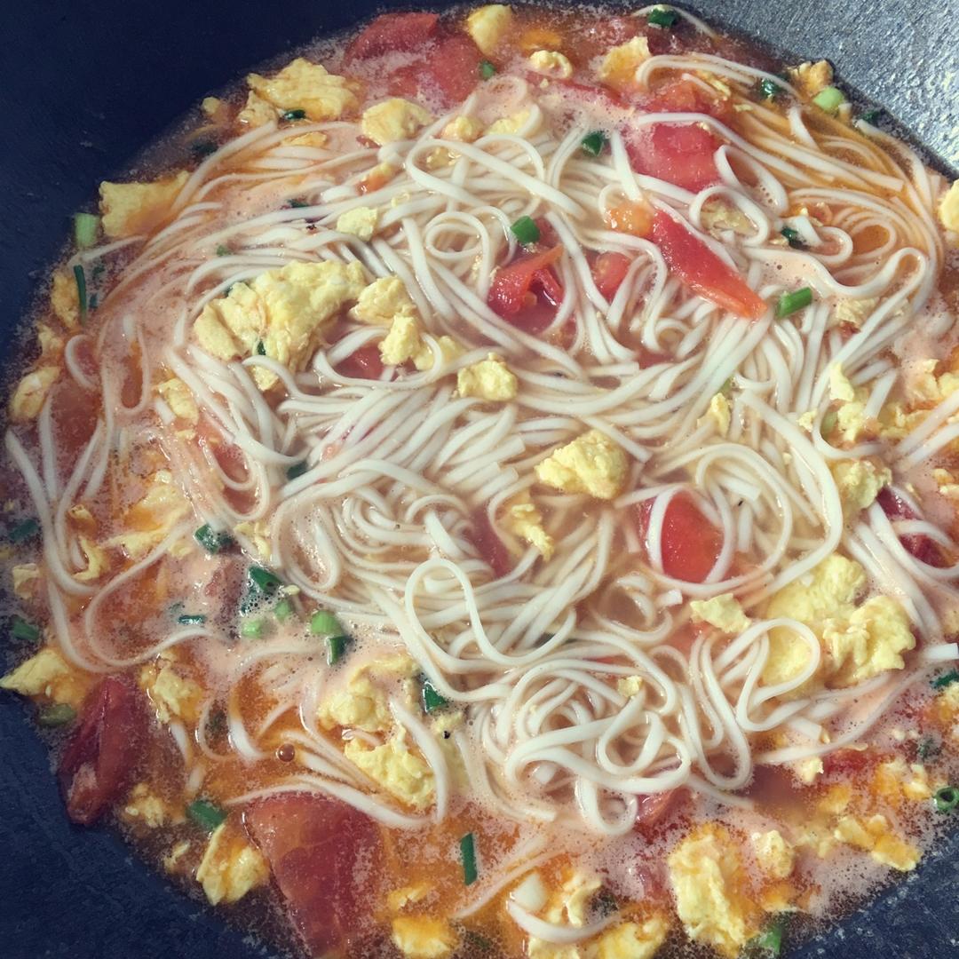 超级入味好吃的番茄鸡蛋面