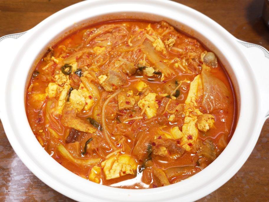 超简单好味的泡菜汤