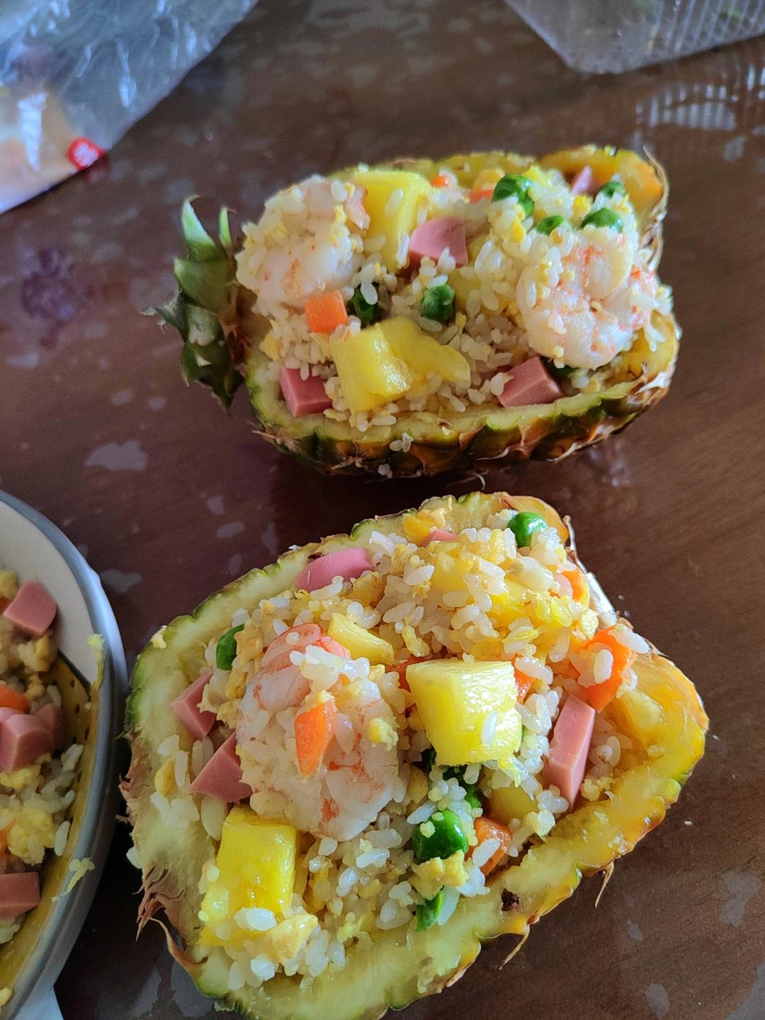 菠萝炒饭
