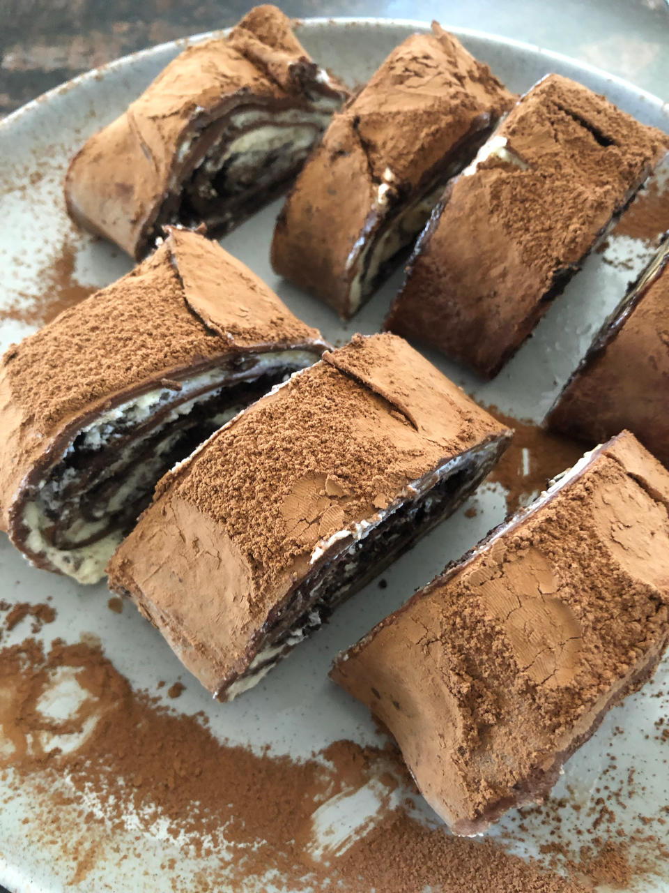 奥利奥毛巾卷，一个平底锅就搞定的甜品