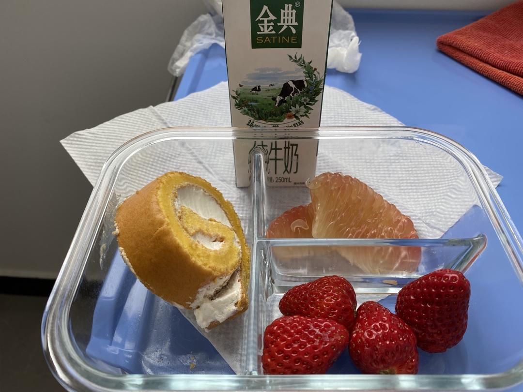 【小高姐】蛋糕卷 技巧分享 卷起容易 不会开裂