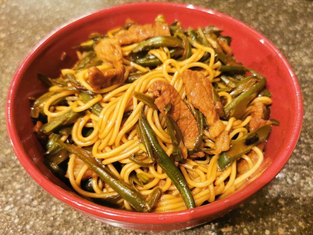 豆角焖面