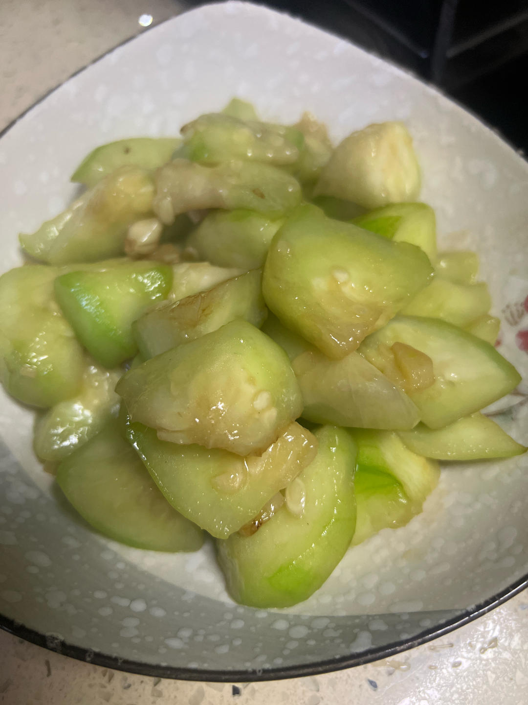 清炒丝瓜（不变黑的方法）
