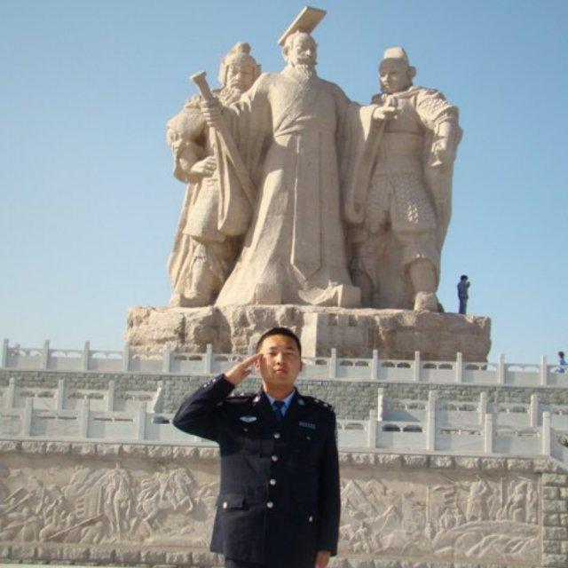 寂寞如雪漫京城