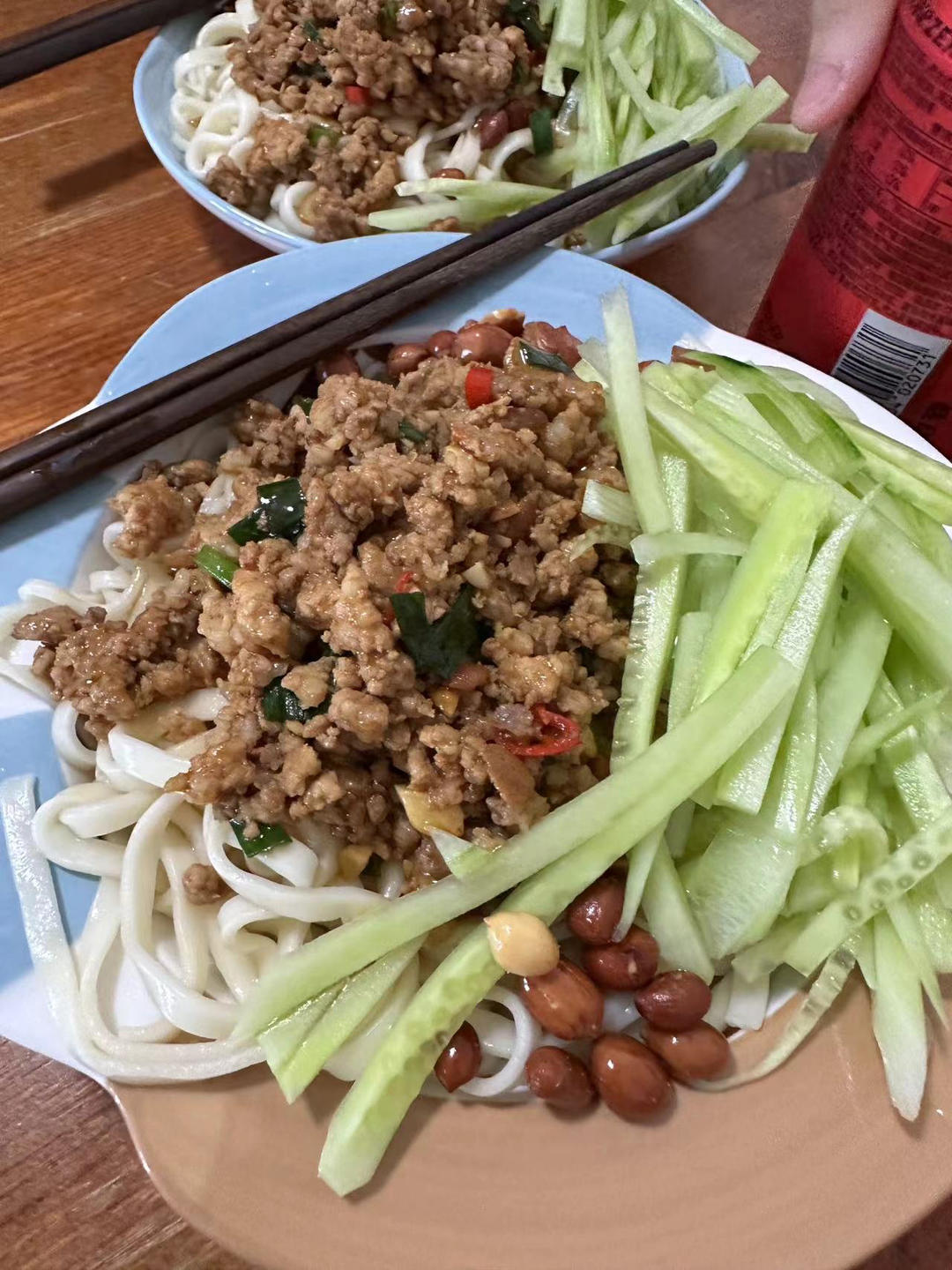 真想让你们尝尝这碗肉酱拌面🍜太香太香了