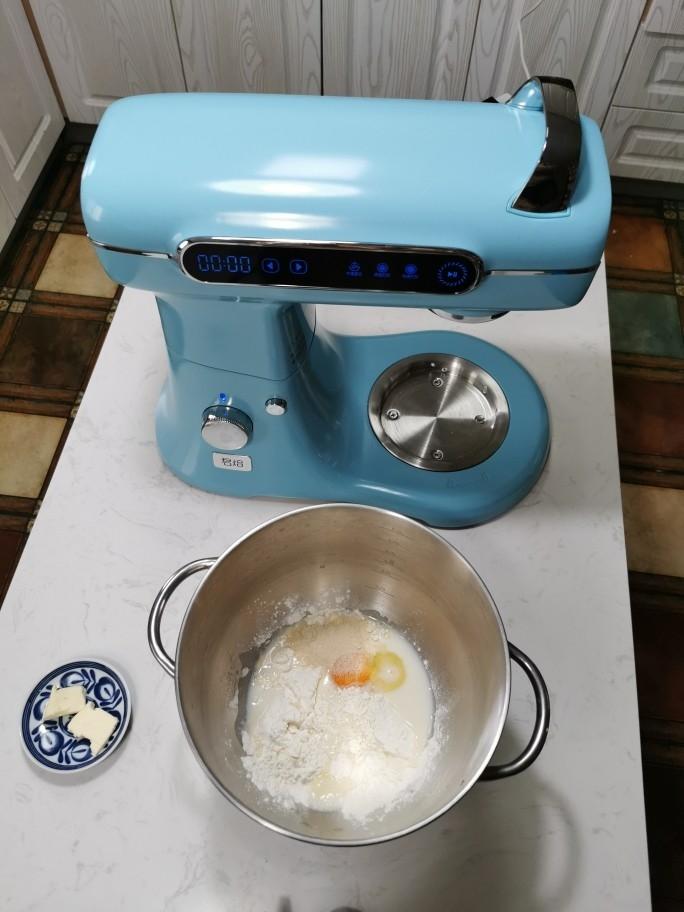 纯奶手撕吐司的做法 步骤1