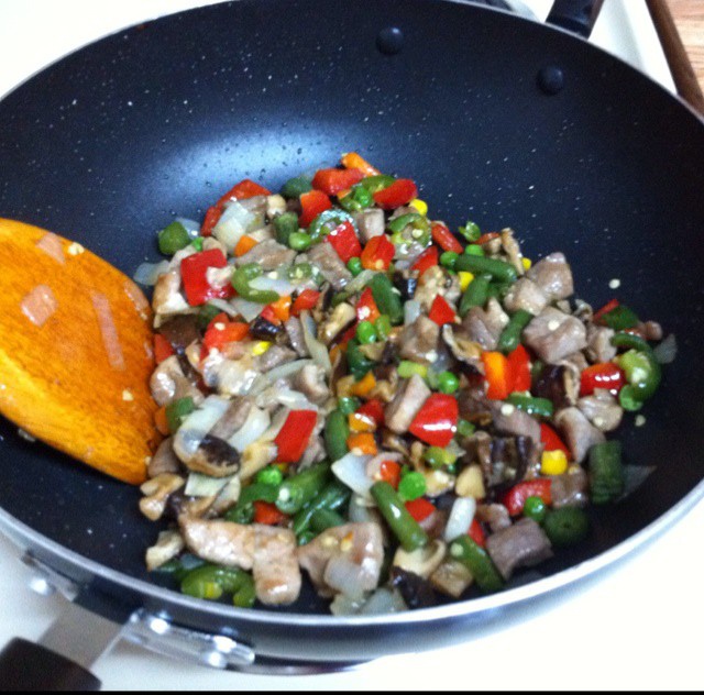 彩椒牛肉粒