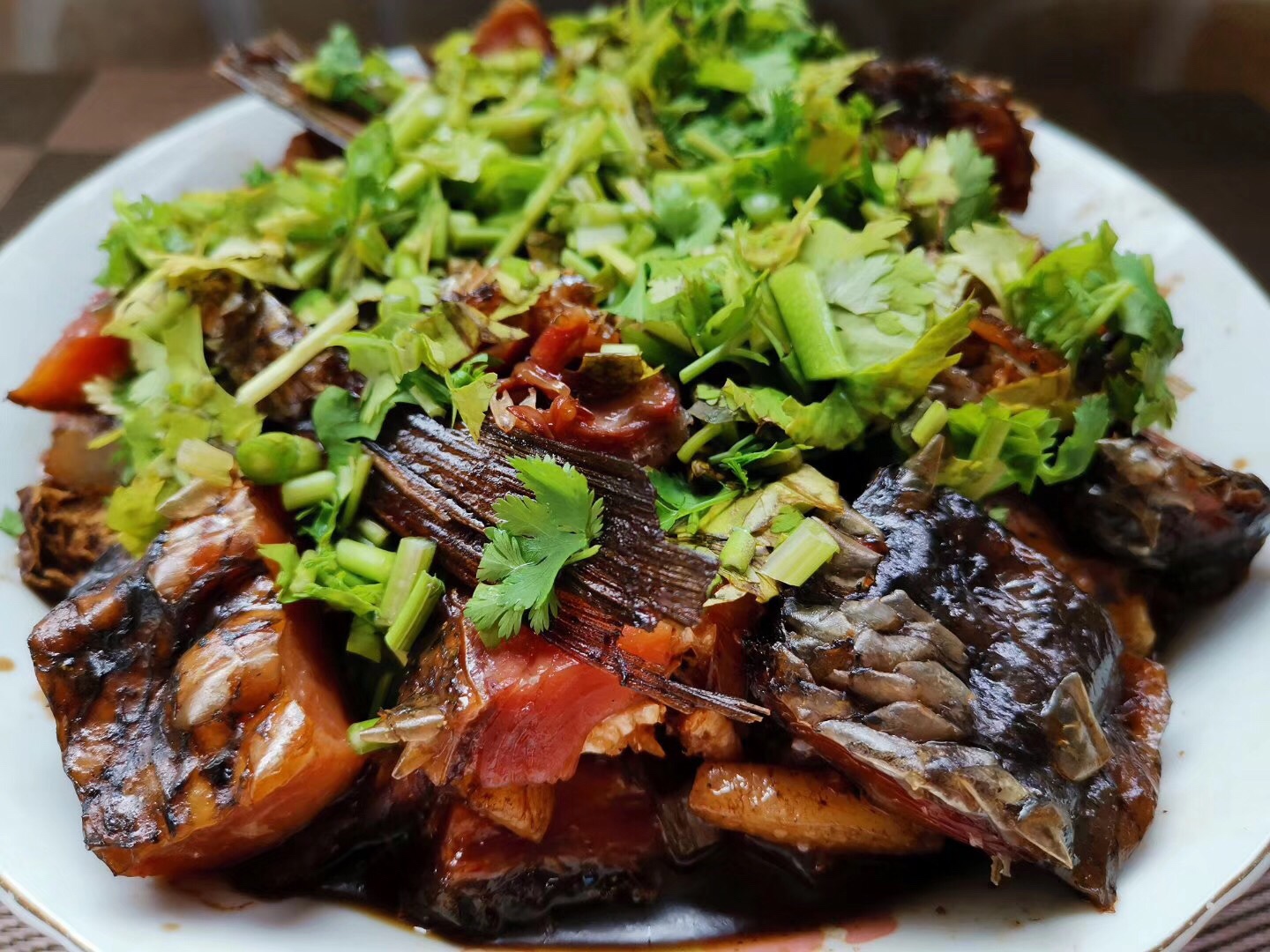 咸鱼炖五花肉的做法