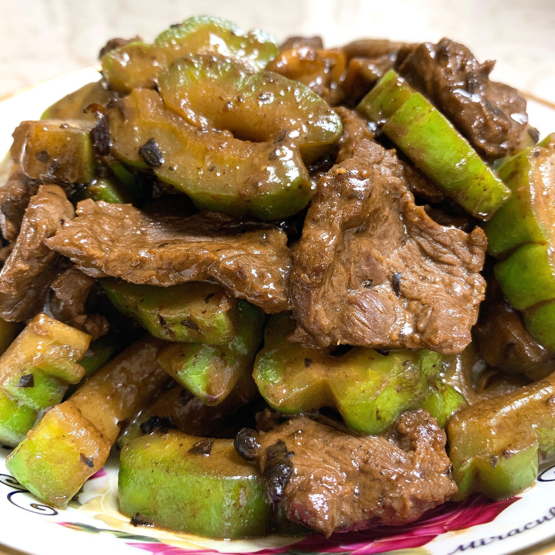 耗油苦瓜炒牛肉