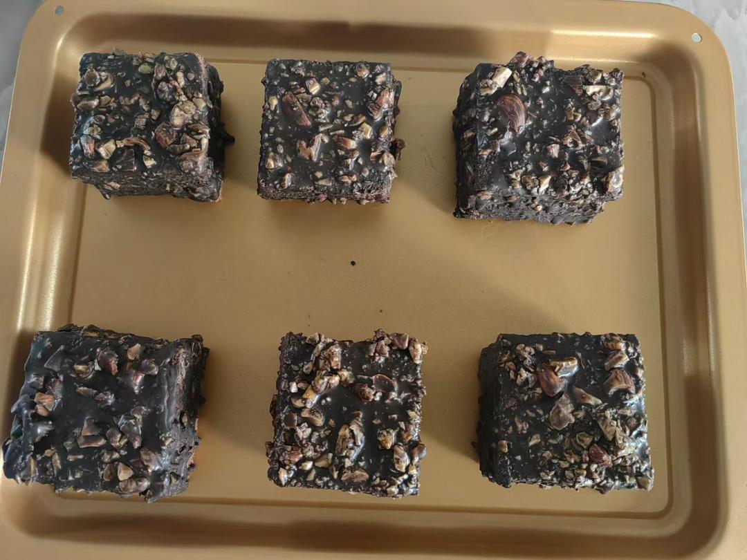 巧克力脆皮三明治蛋糕|简直不要太好吃‼️