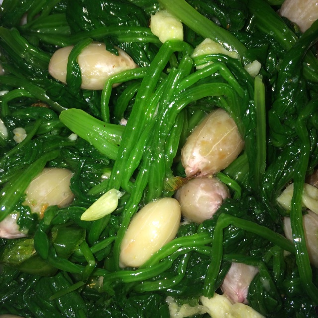 凉拌菠菜